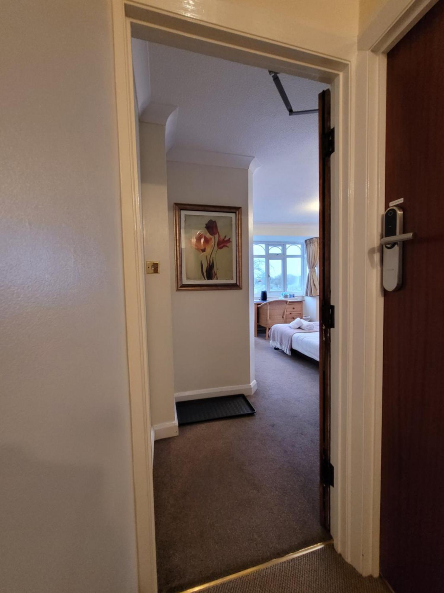 Cornerways Guest House Oxford Exterior photo